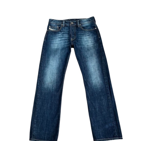 Diesel Larkee Mens Jeans Relaxed
Straight Button Fly Denim - Picture 1 of 8